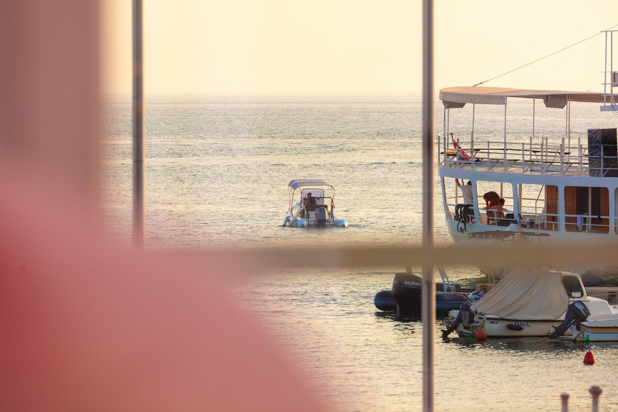 Boutique Residence Sundays Novalja Rom bilde