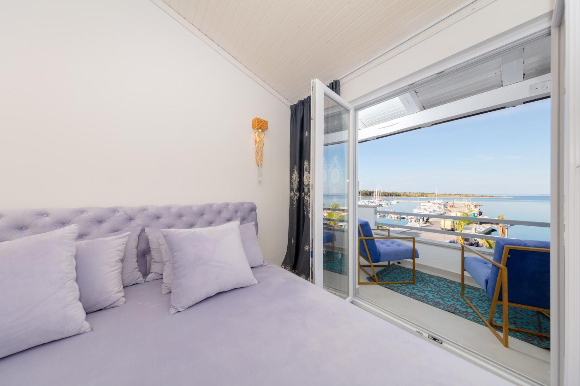 Boutique Residence Sundays Novalja Rom bilde